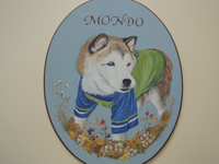 ペットロスの方がペットのリアルな似顔絵の注文（オーダー）前に見る作品～老犬（お名前入り）を立体感を出して描いた肖像画のグッズ